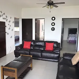 Urbano - Aeropuerto , Alfredo V. Bonfil México
