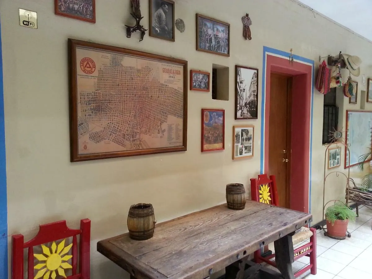 Hotel Janeiro Guadalajara Inn